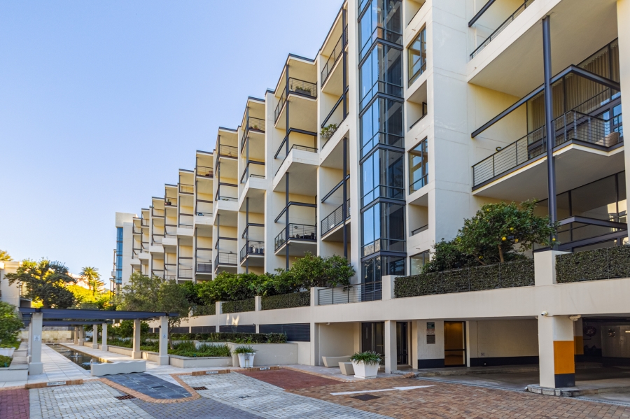 To Let 2 Bedroom Property for Rent in Gardens Western Cape